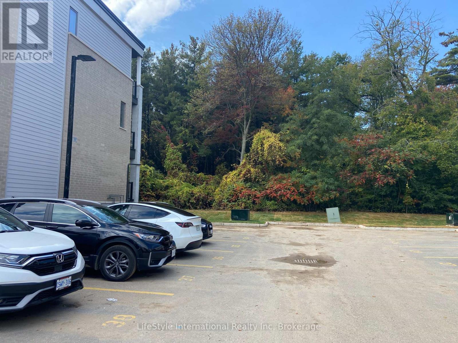 36 - 25 Isherwood Avenue, Cambridge, Ontario  N1R 0E2 - Photo 21 - X12683162