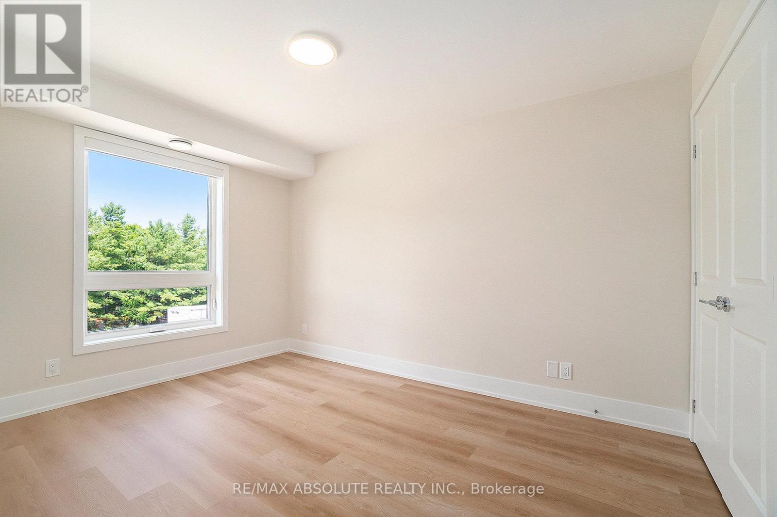 112 - 12 Thomas Street N, Arnprior, Ontario  K7S 2J1 - Photo 11 - X12683142