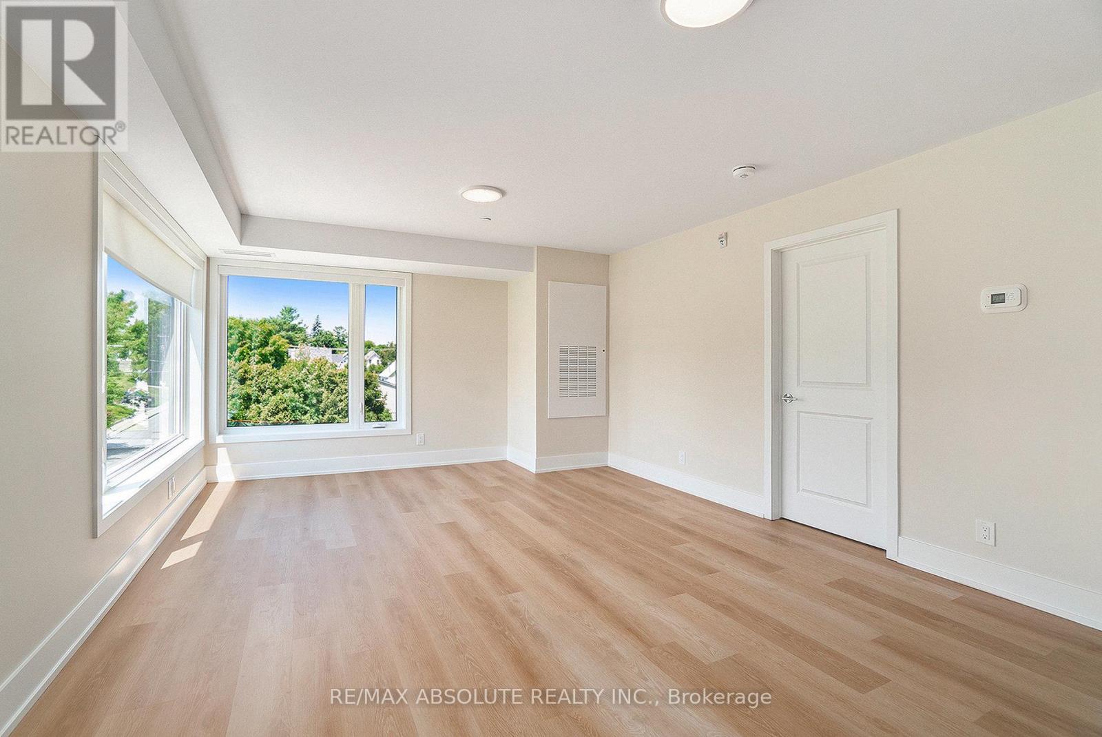 112 - 12 Thomas Street N, Arnprior, Ontario  K7S 2J1 - Photo 7 - X12683142