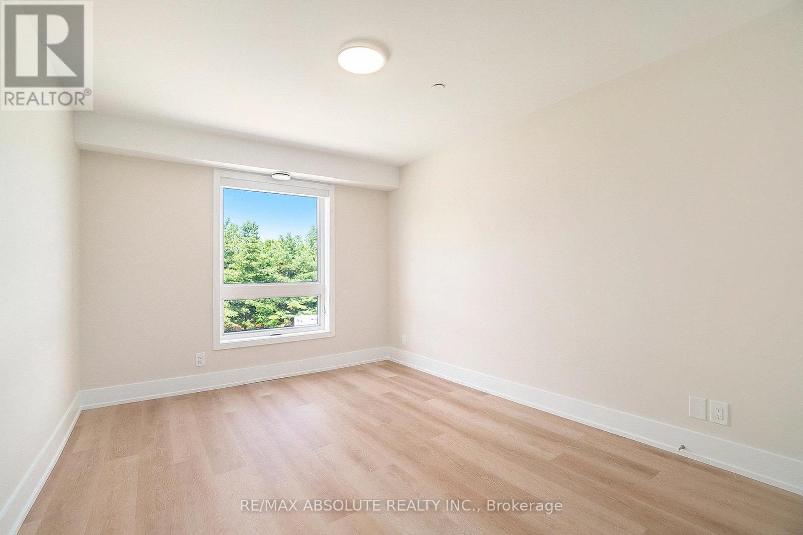 112 - 12 Thomas Street N, Arnprior, Ontario  K7S 2J1 - Photo 9 - X12683142