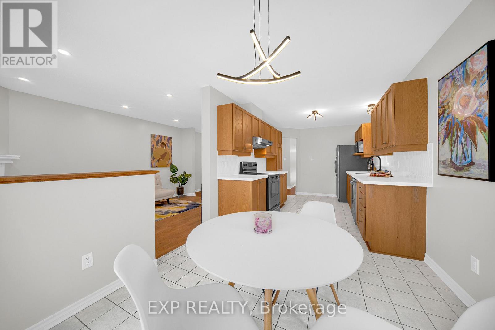 140 Whetstone Crescent, Ottawa, Ontario  K2G 7C3 - Photo 13 - X12683156