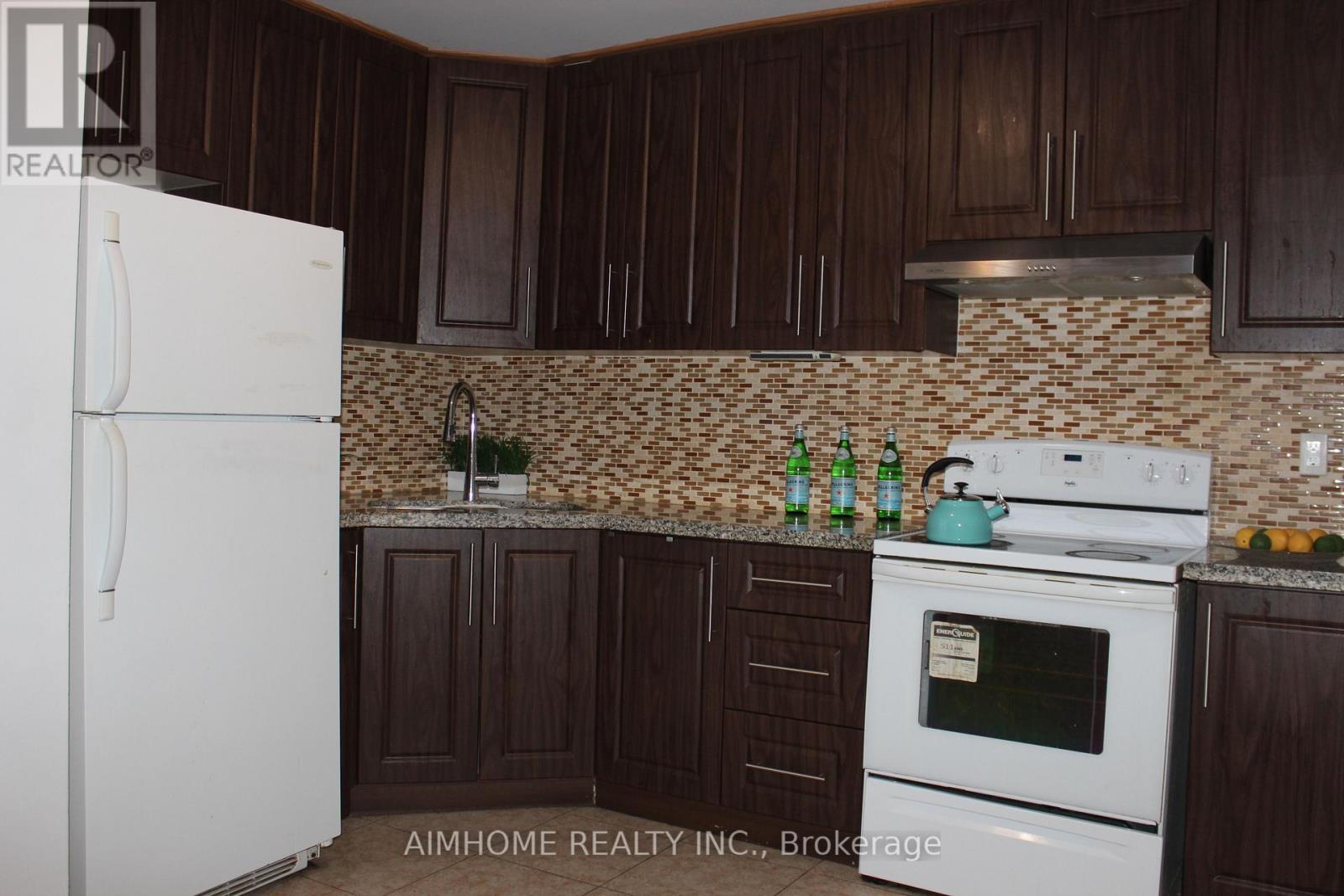 1086 - 100 Mornelle Court, Toronto, Ontario  M1E 4X2 - Photo 4 - E12683158