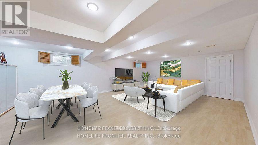 201 CENTRE STREET W, Richmond Hill, Ontario