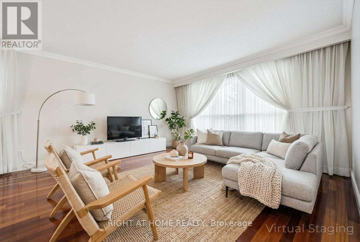 2201 Cartier Crescent, Burlington, Ontario  L7P 2Z6 - Photo 5 - W12683148