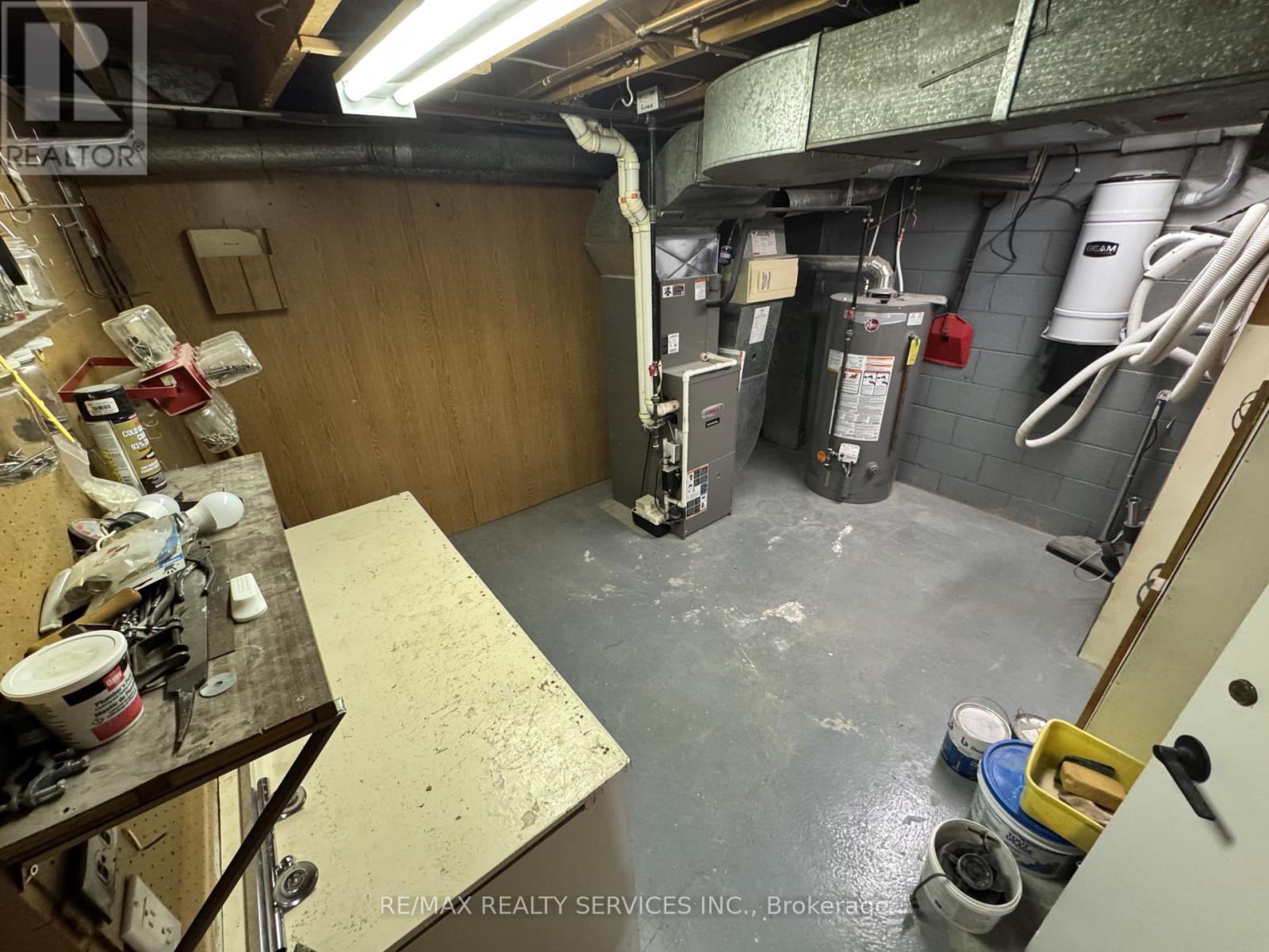 44 Carlyle Crescent, Brampton, Ontario  L6W 2Z1 - Photo 16 - W12683152