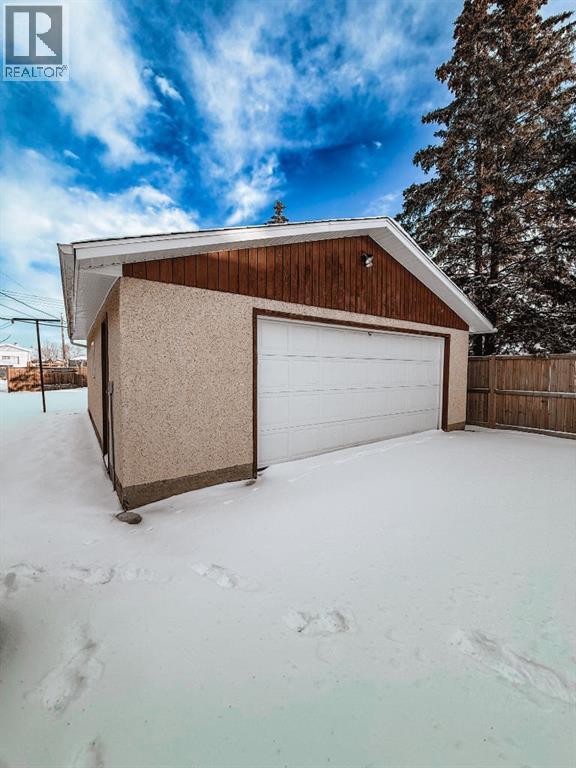 4609 47 Street, Mayerthorpe, Alberta  T0E 1N0 - Photo 3 - A2275454