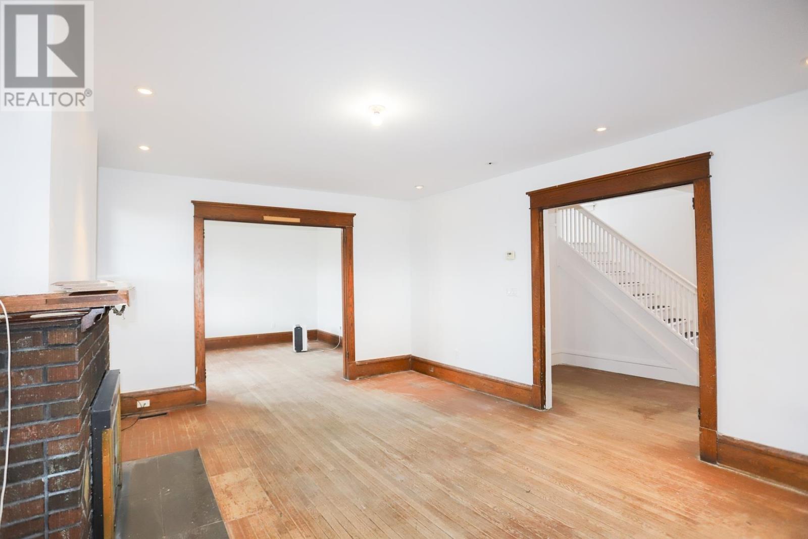 364 Albert St W, Sault Ste. Marie, Ontario  P6A 1B7 - Photo 28 - SM253184