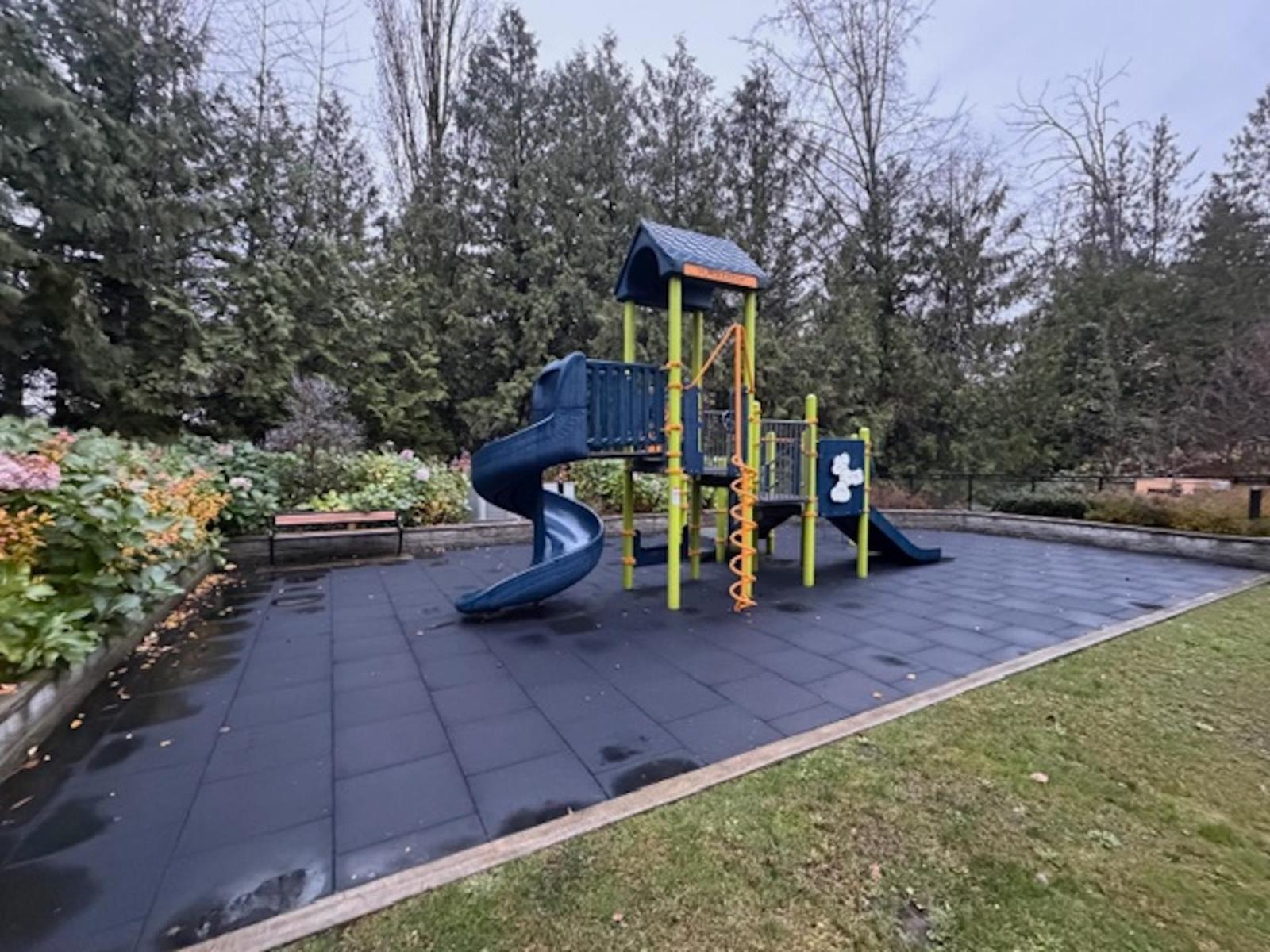 221 5415 Brydon Crescent, Langley, British Columbia  V3A 0N4 - Photo 33 - R3071059