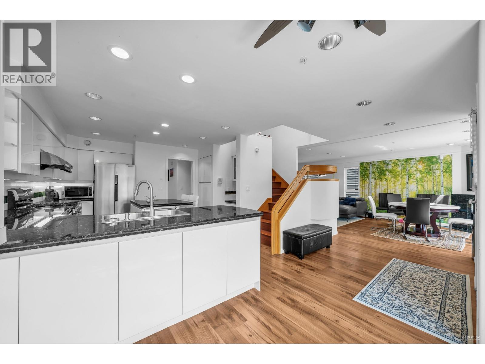 2848 W 20th Avenue, Vancouver, British Columbia  V6L 1H3 - Photo 5 - R3077796