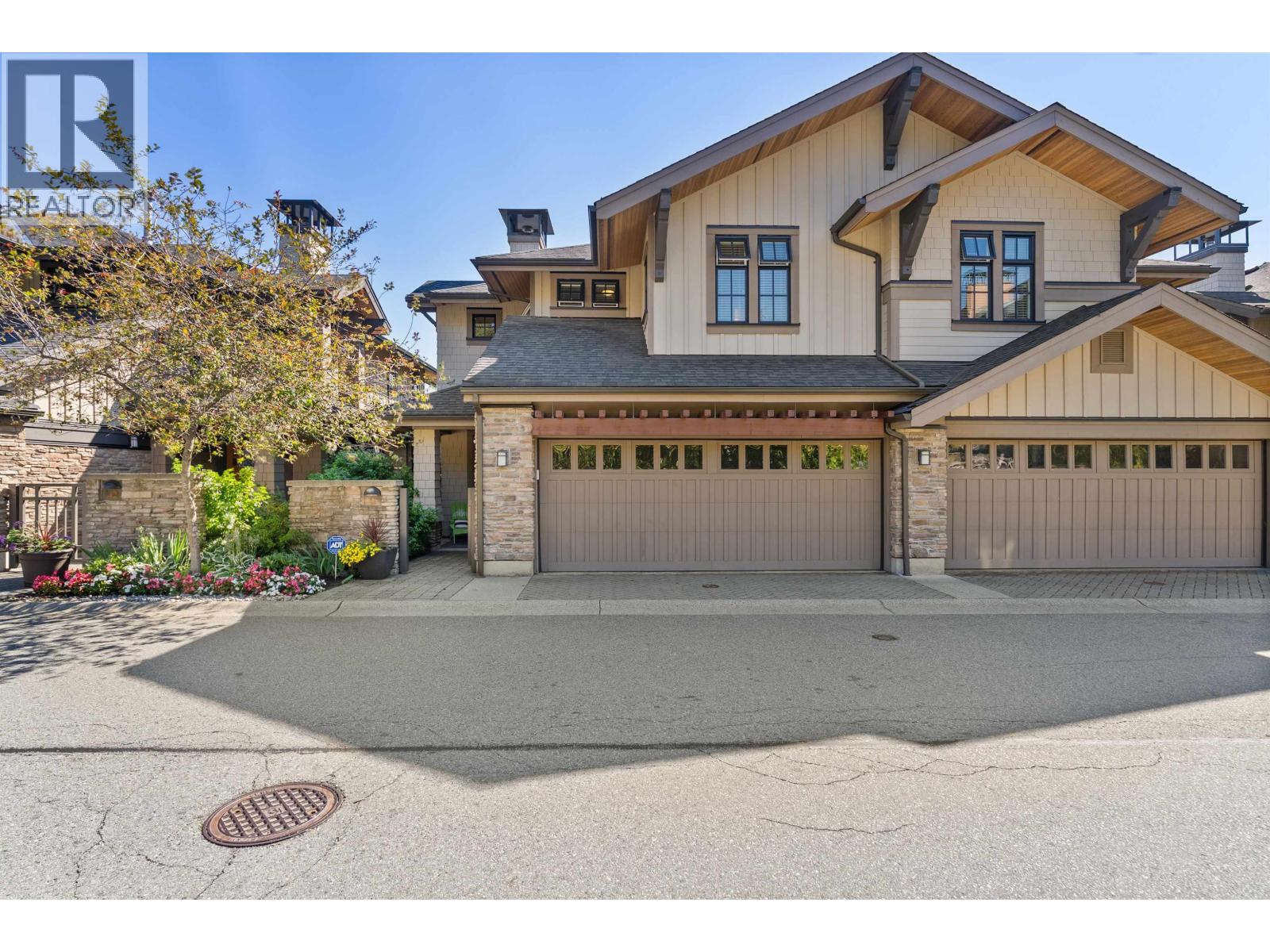 41 3639 ALDERCREST DRIVE, North Vancouver, British Columbia