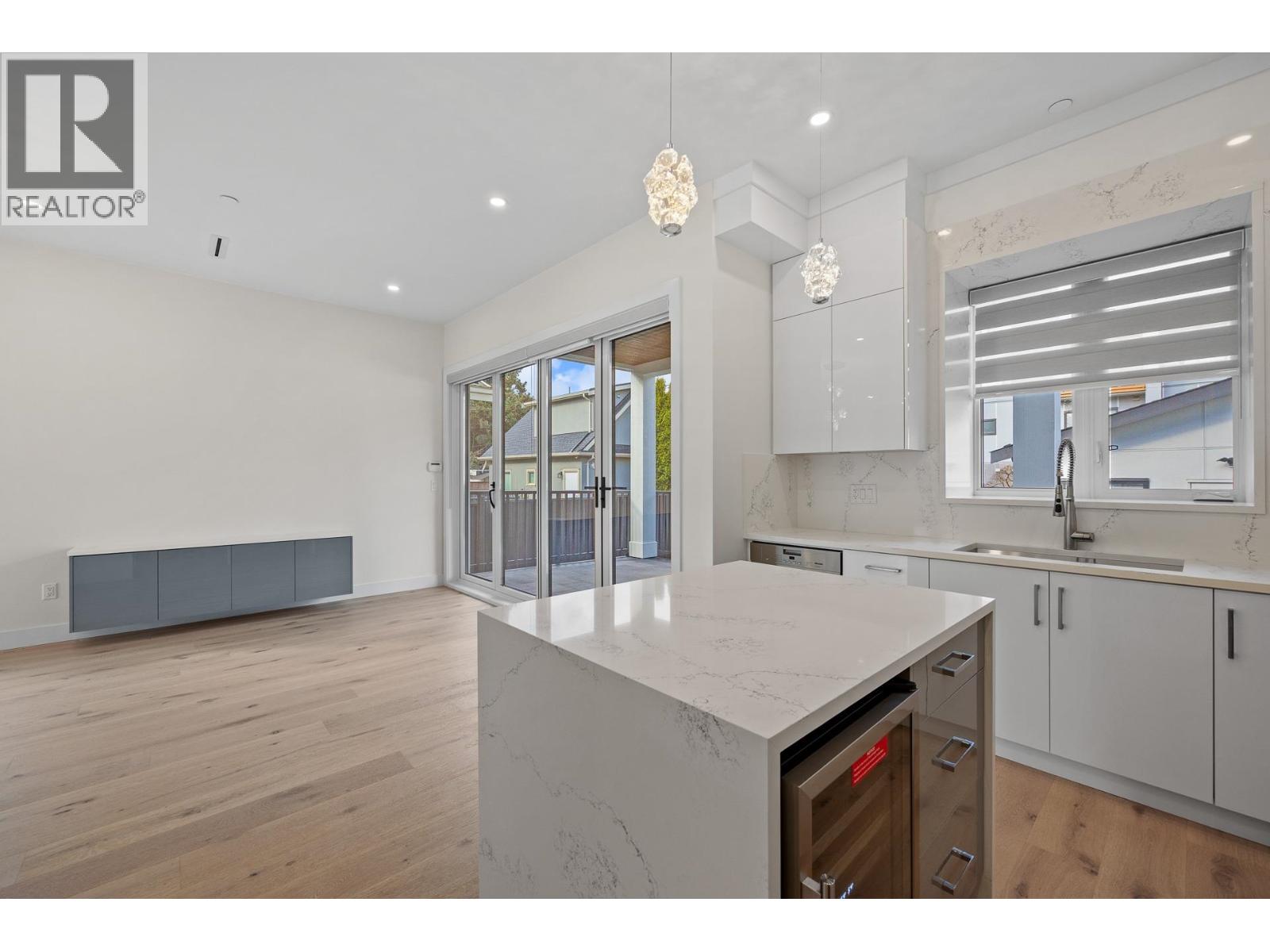 6011 Fremlin Street, Vancouver, British Columbia V5Z 3W8 - Photo 13 - R3077934