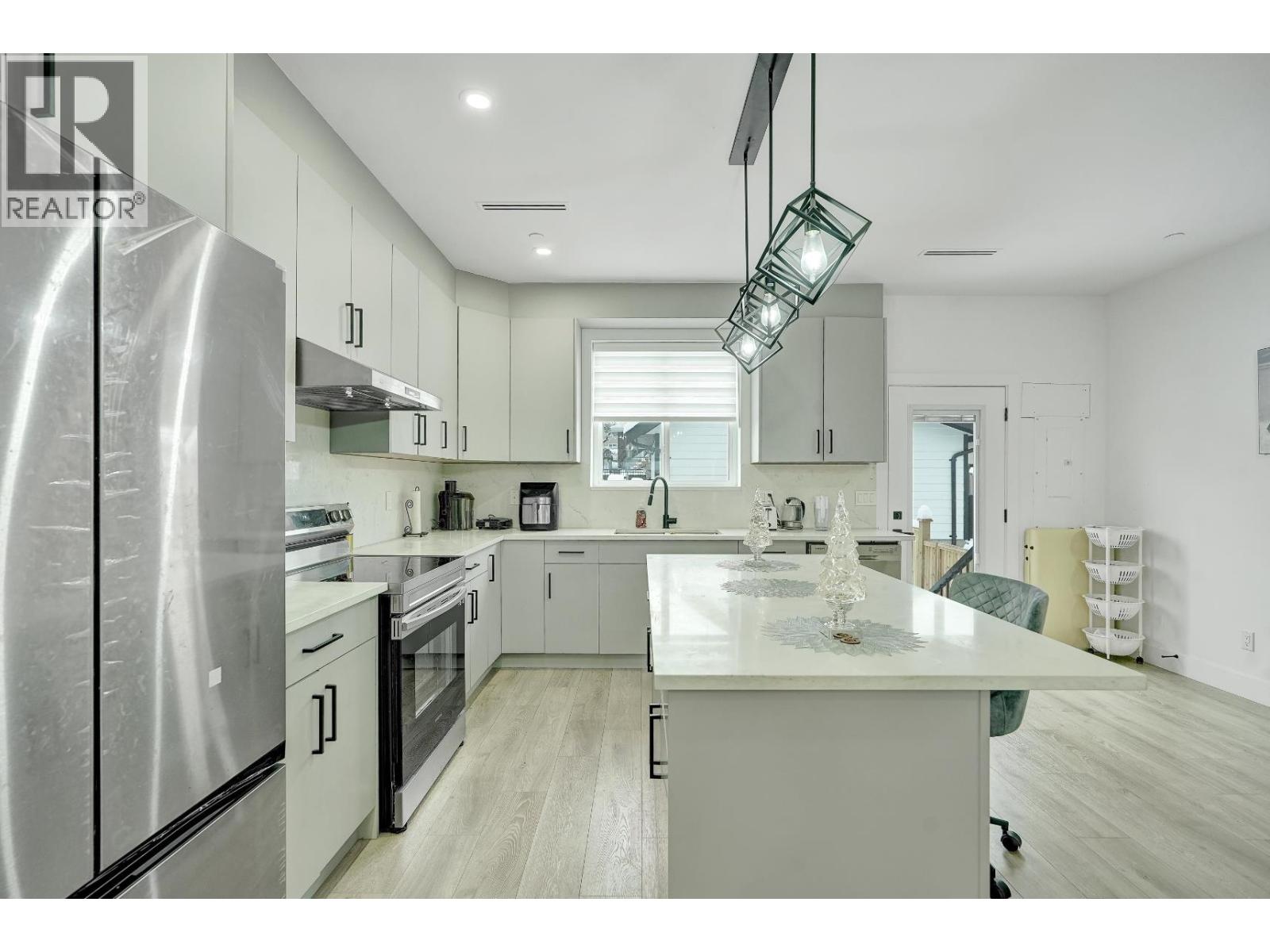 1423 E 62nd Avenue, Vancouver, British Columbia  V5N 1B7 - Photo 15 - R3077799