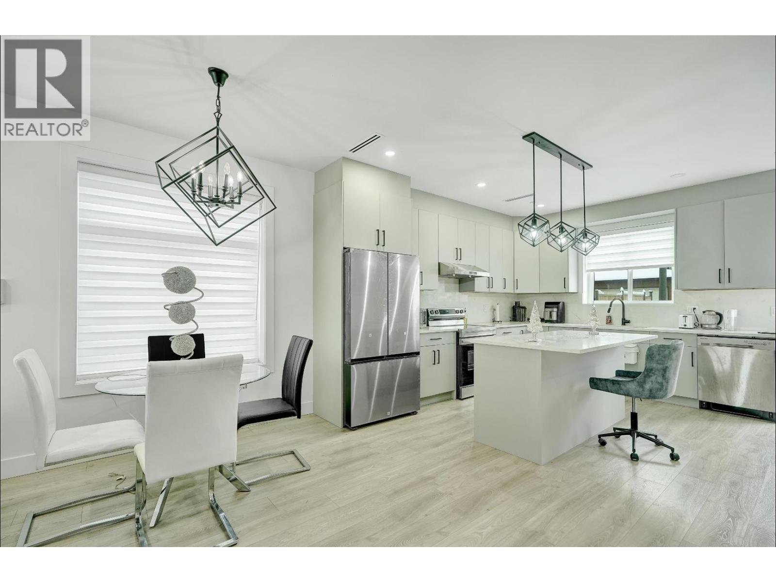 1423 E 62nd Avenue, Vancouver, British Columbia  V5N 1B7 - Photo 12 - R3077799