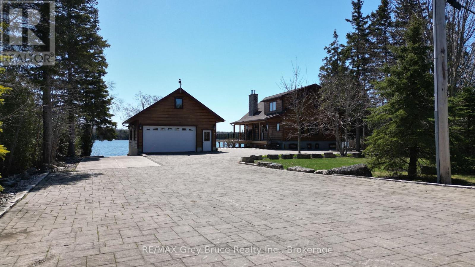 76 Miller Lake Shore Road, Northern Bruce Peninsula, Ontario  N0H 1Z0 - Photo 2 - X12683178