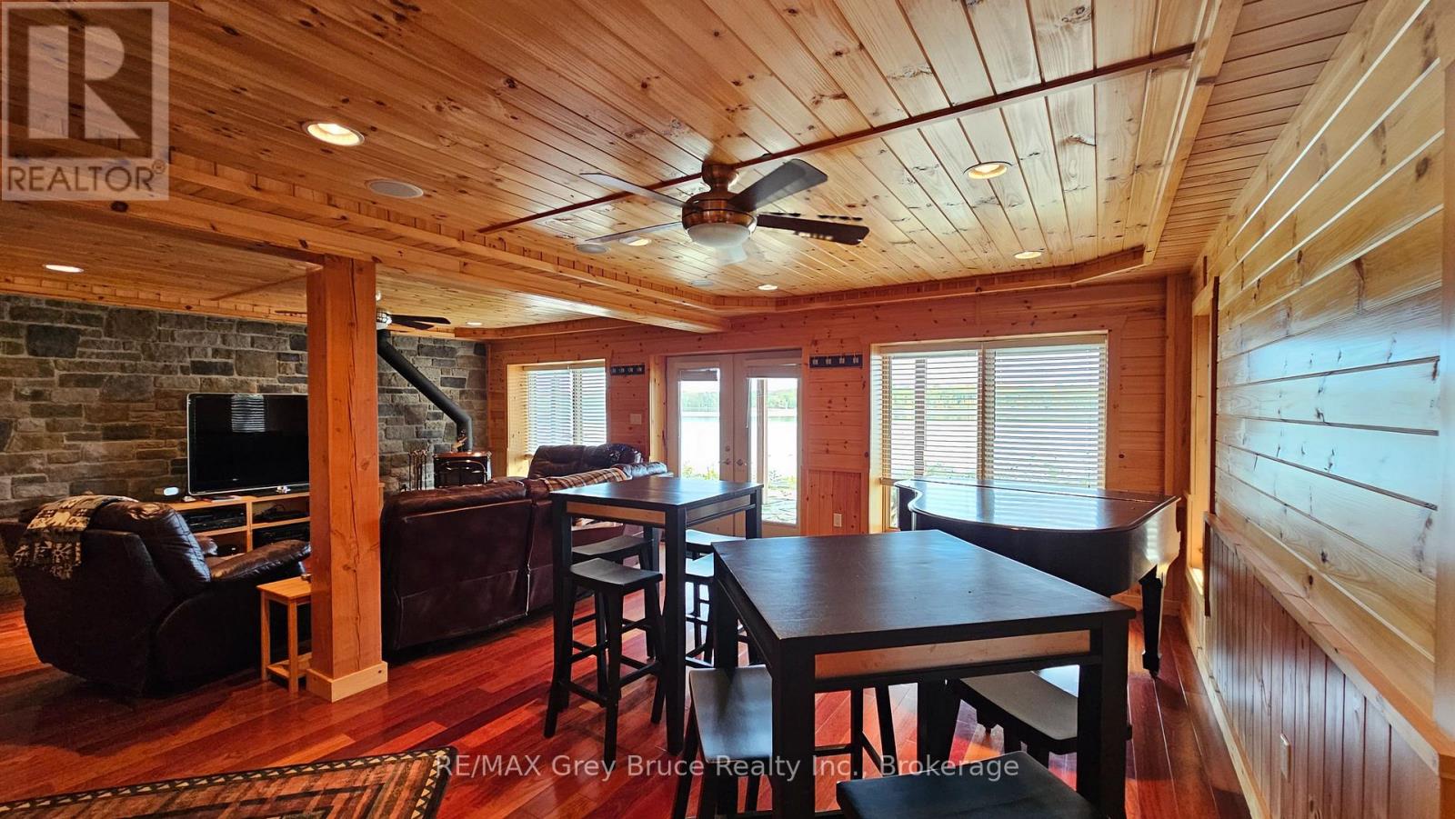 76 Miller Lake Shore Road, Northern Bruce Peninsula, Ontario  N0H 1Z0 - Photo 22 - X12683178