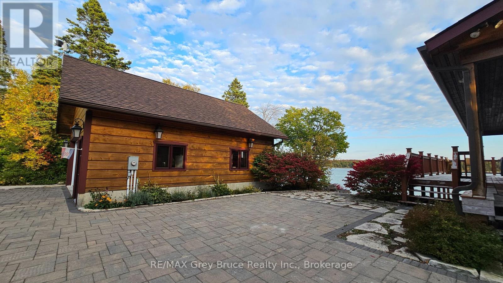 76 Miller Lake Shore Road, Northern Bruce Peninsula, Ontario  N0H 1Z0 - Photo 3 - X12683178