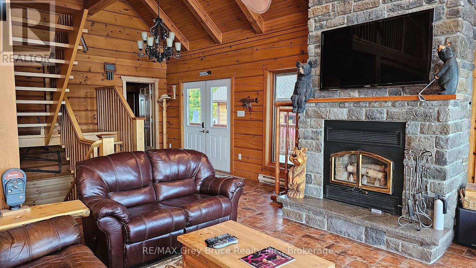 76 Miller Lake Shore Road, Northern Bruce Peninsula, Ontario  N0H 1Z0 - Photo 6 - X12683178