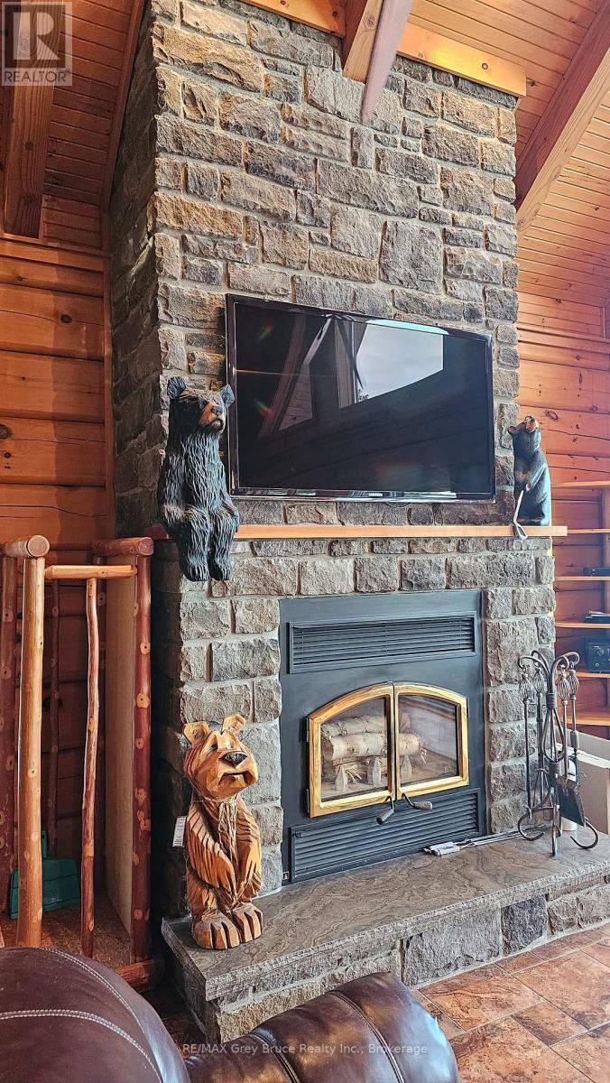 76 Miller Lake Shore Road, Northern Bruce Peninsula, Ontario  N0H 1Z0 - Photo 8 - X12683178