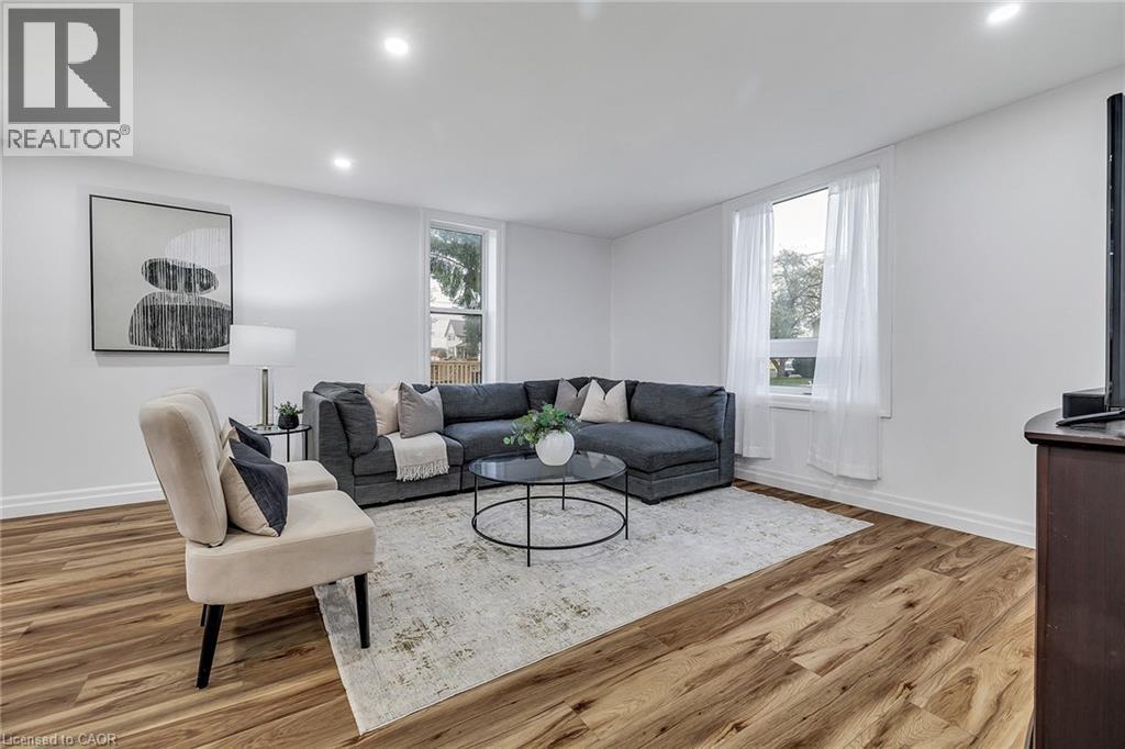 272 Princess Street, Huron East, Ontario  N0G 1H0 - Photo 4 - 40776087