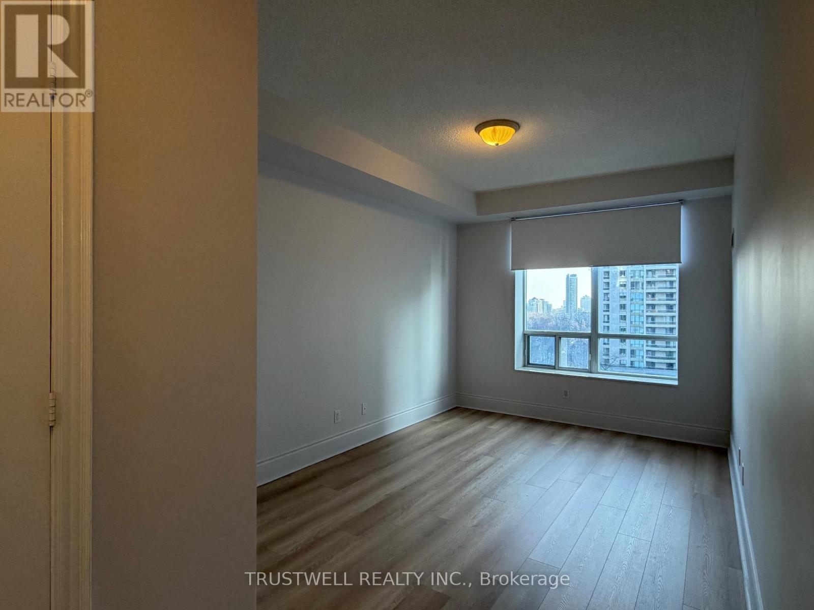 804 - 8 Mckee Avenue, Toronto, Ontario  M2N 7E5 - Photo 9 - C12683184