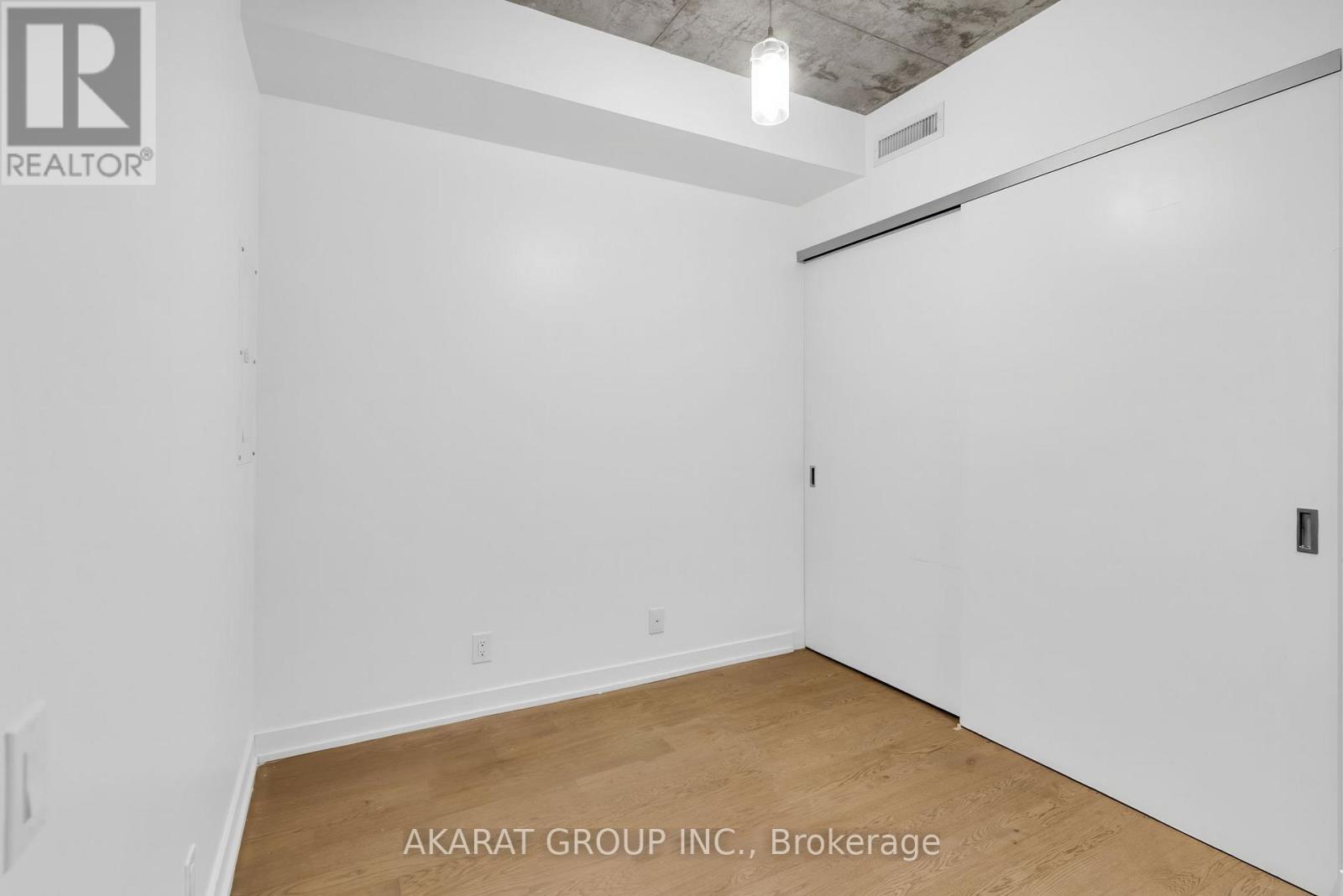 723 - 39 Brant Street, Toronto, Ontario  M5V 0M8 - Photo 11 - C12683190