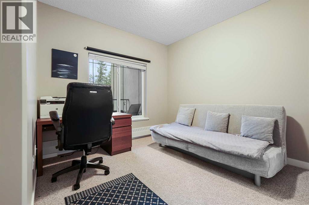 313, 20 Discovery Ridge Close Sw, Calgary, Alberta  T3H 5X4 - Photo 13 - A2273000