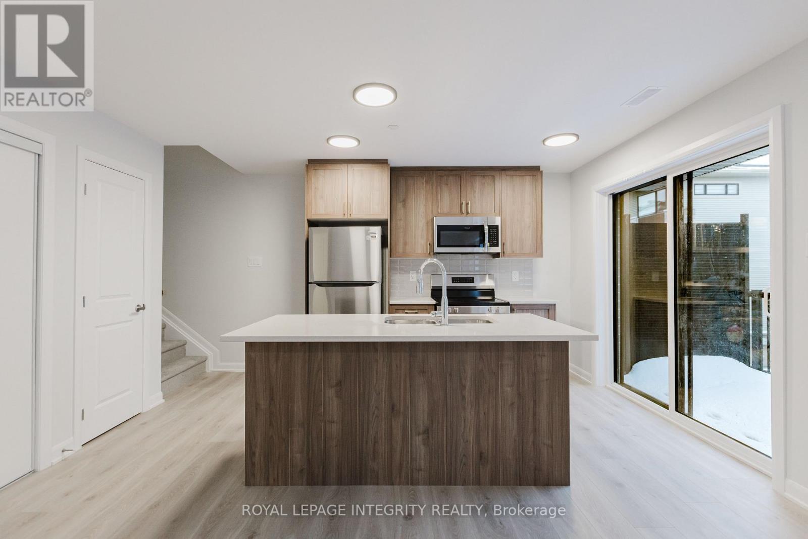 14 - 401 Glenroy Gilbert Drive, Ottawa, Ontario  K2J 5W2 - Photo 6 - X12683202