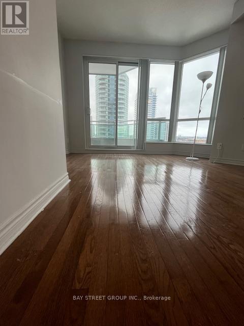 1403 - 60 Byng Avenue, Toronto, Ontario  M2N 7K3 - Photo 2 - C12683218