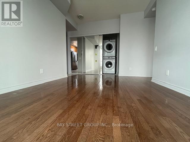 1403 - 60 Byng Avenue, Toronto, Ontario  M2N 7K3 - Photo 3 - C12683218