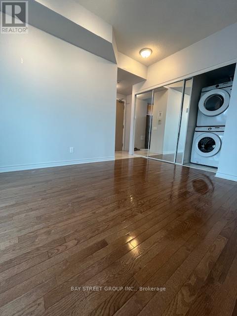 1403 - 60 Byng Avenue, Toronto, Ontario  M2N 7K3 - Photo 4 - C12683218