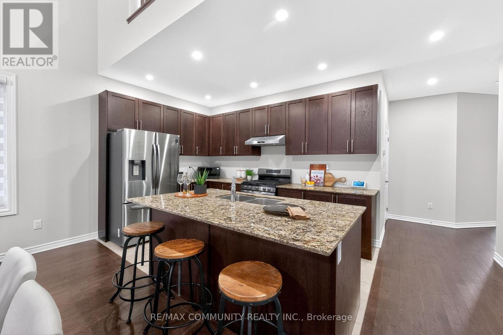 55 Southampton Street, Scugog, Ontario  L9L 0A2 - Photo 11 - E12683228