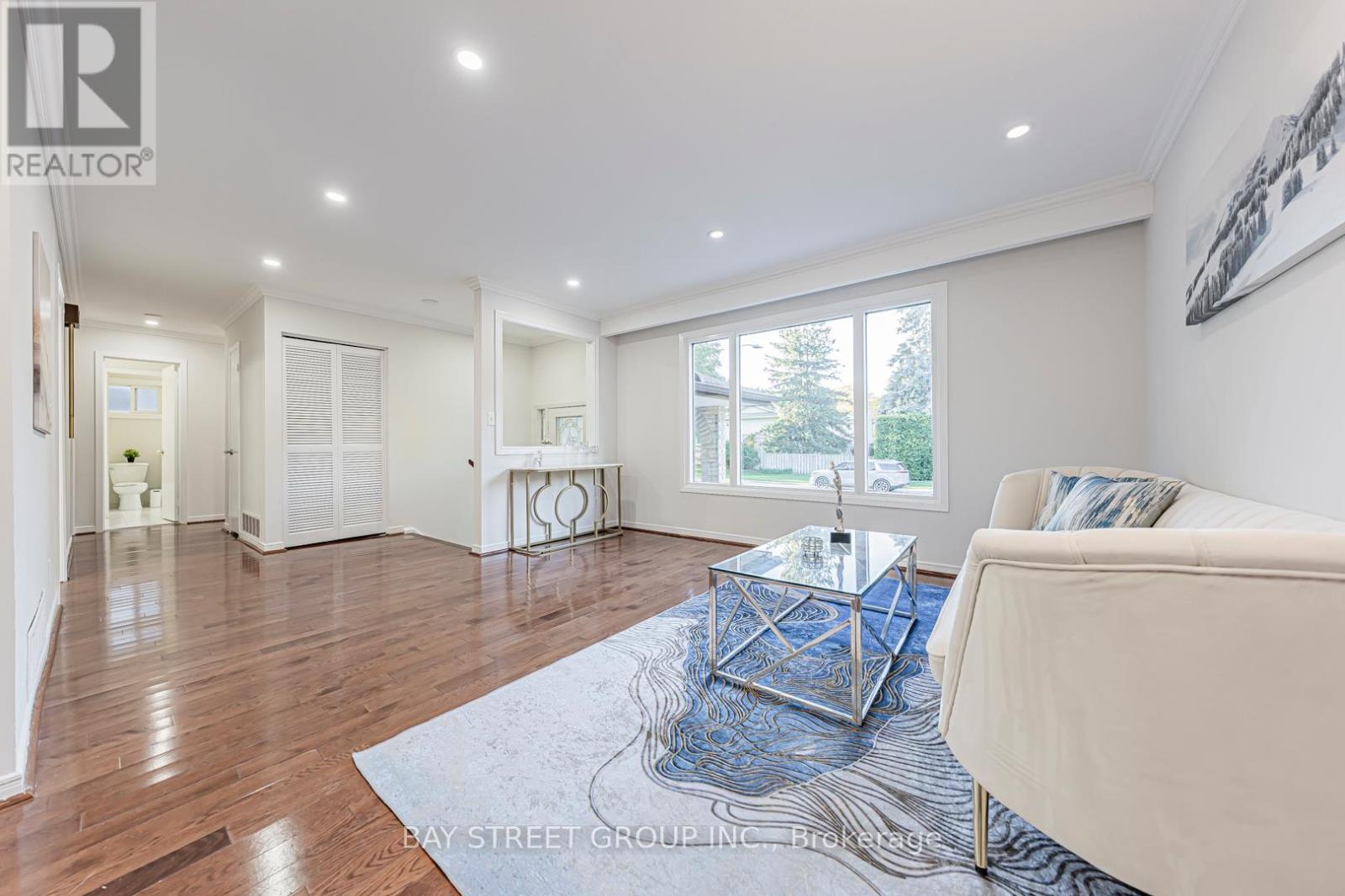 4 Sir Brandiles Place, Markham, Ontario  L3P 2Z5 - Photo 10 - N12683204