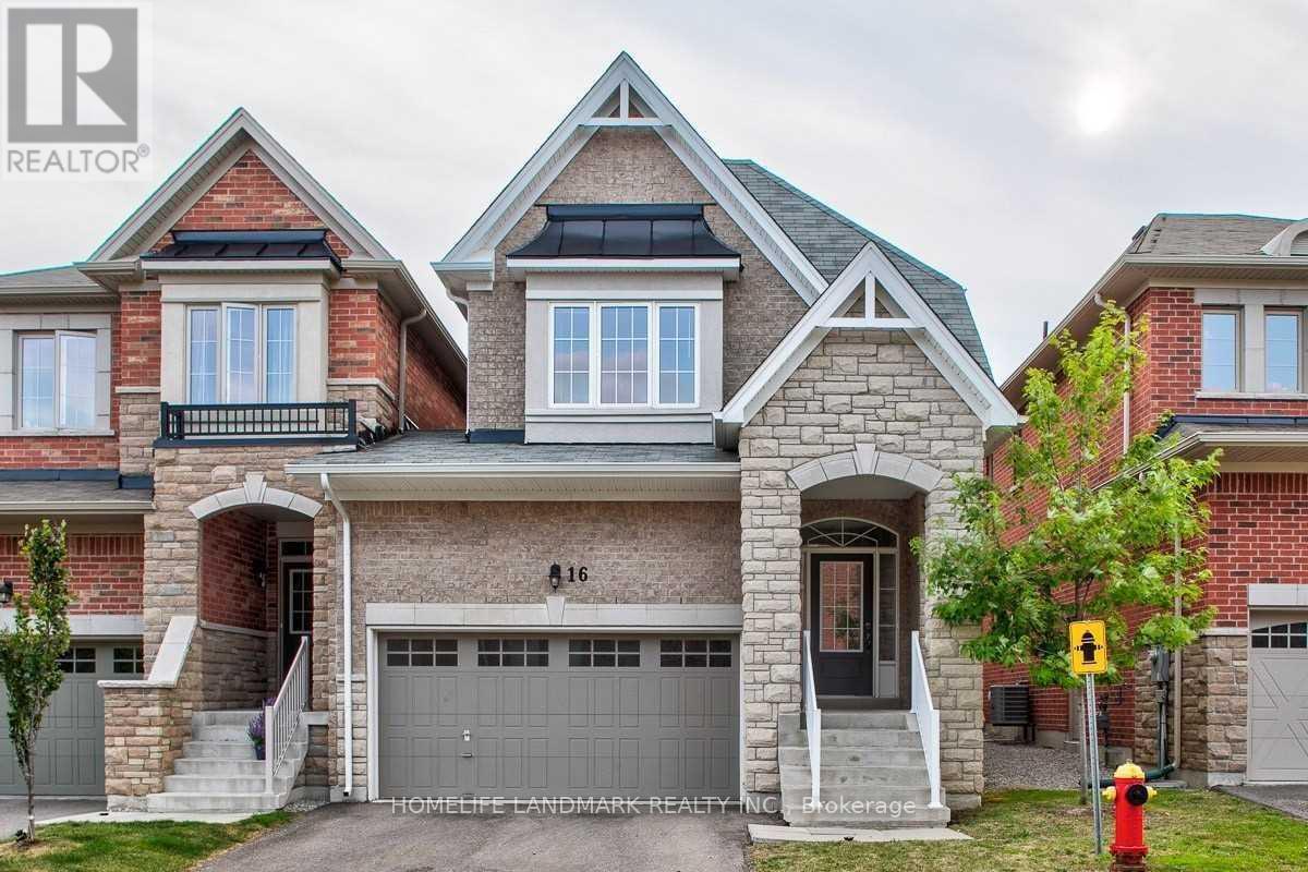 16 MACK CLEMENT LANE, Richmond Hill, Ontario