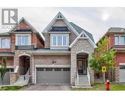 16 MACK CLEMENT LANE, Richmond Hill, Ontario