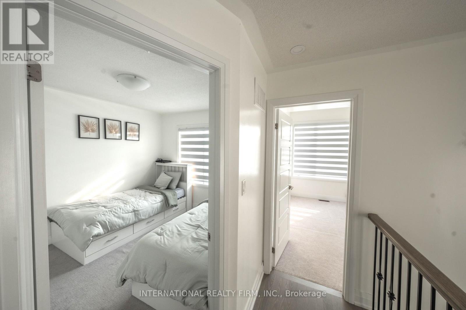 61 Tiberini Way, Bradford West Gwillimbury, Ontario  L3Z 4K3 - Photo 33 - N12683226