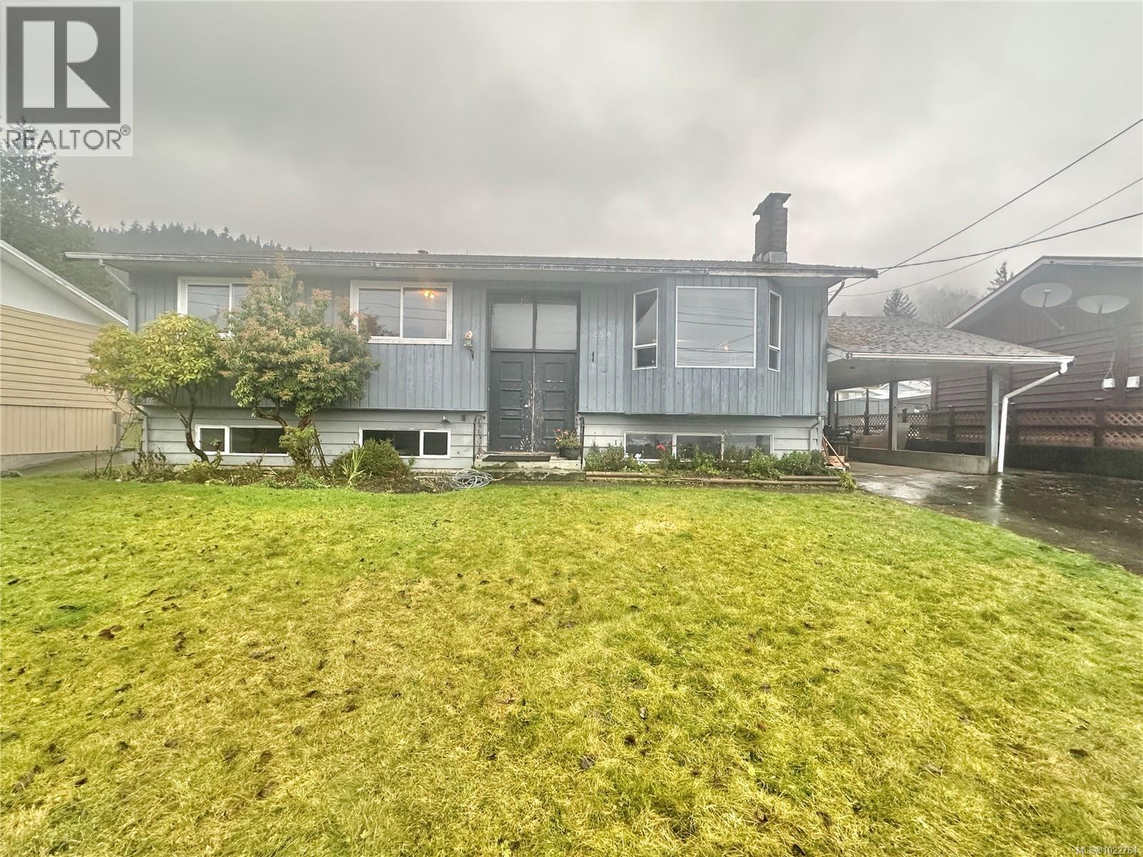 250 Kelsey Way, Sayward, British Columbia