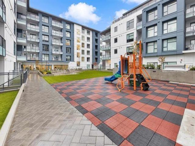 E215 10829 140 Street, Surrey, British Columbia  V3R 0H4 - Photo 4 - R3077589