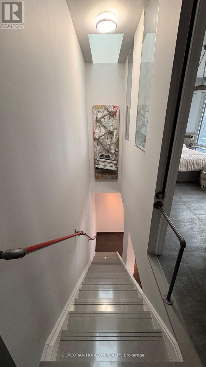 Ph3301 - 1 Market Street, Toronto, Ontario  M5E 0A2 - Photo 8 - C12683236