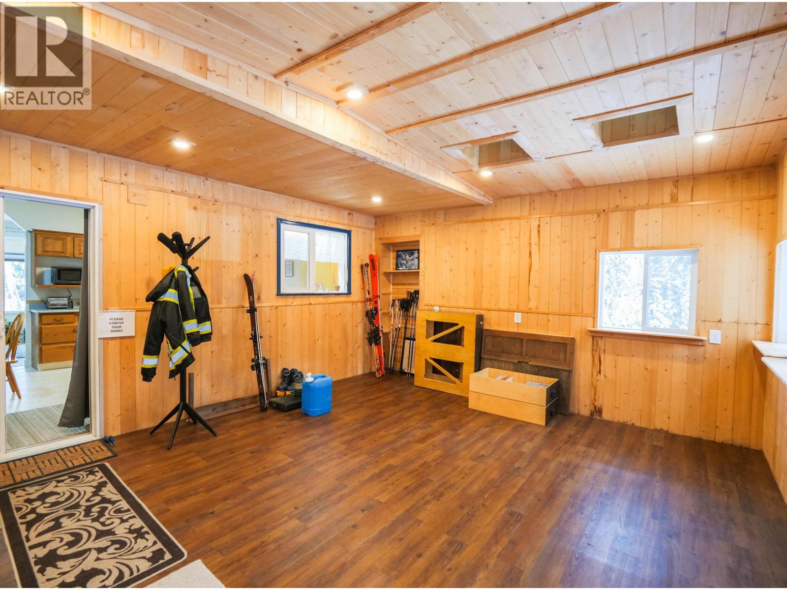 2401 Tanoka Road, Quesnel, British Columbia  V2J 7B8 - Photo 21 - R3078024