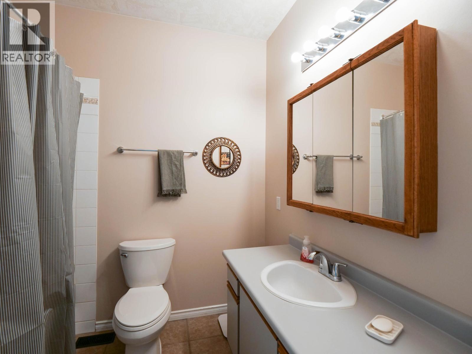 2401 Tanoka Road, Quesnel, British Columbia  V2J 7B8 - Photo 25 - R3078024