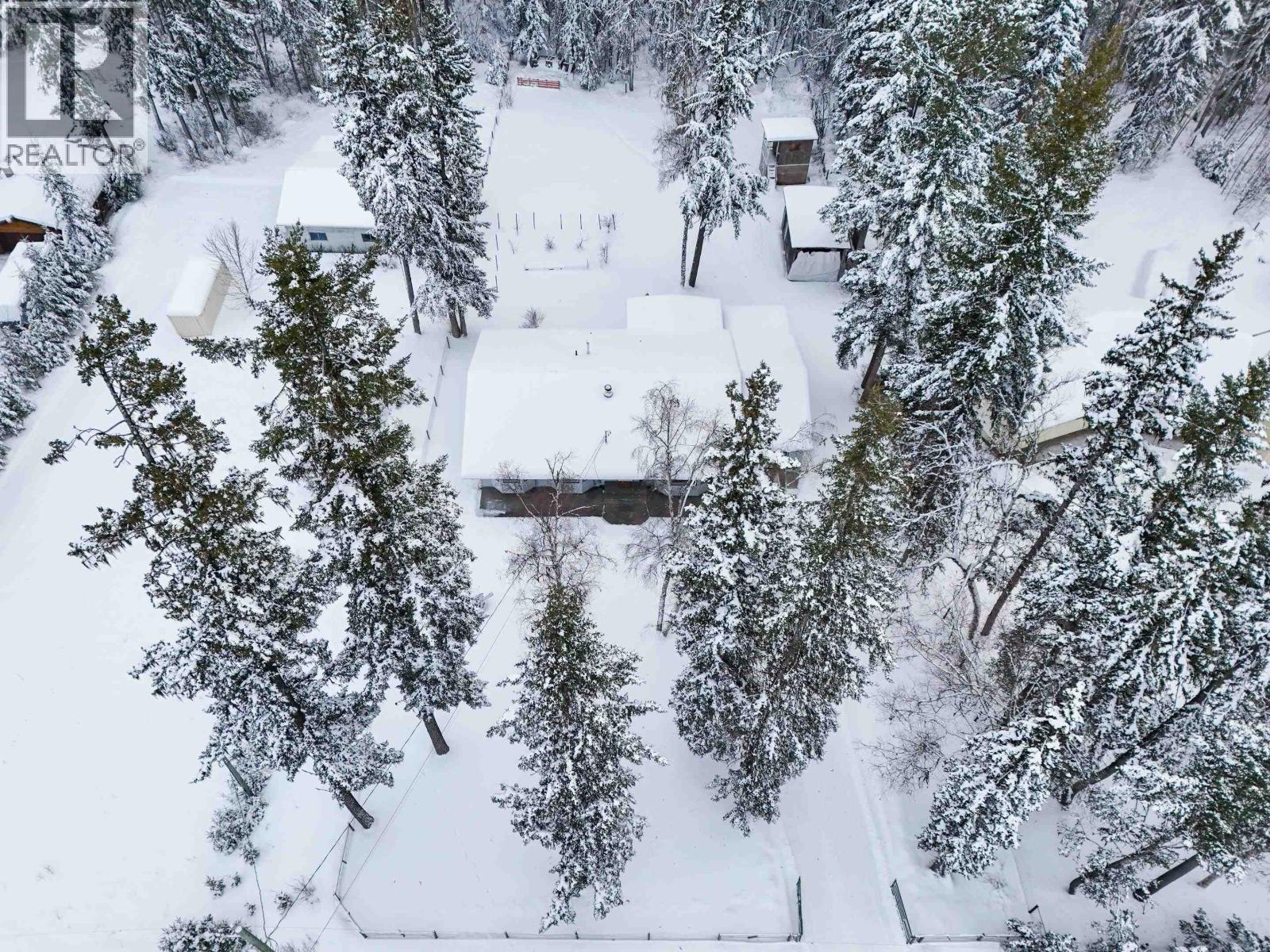 2401 Tanoka Road, Quesnel, British Columbia  V2J 7B8 - Photo 9 - R3078024