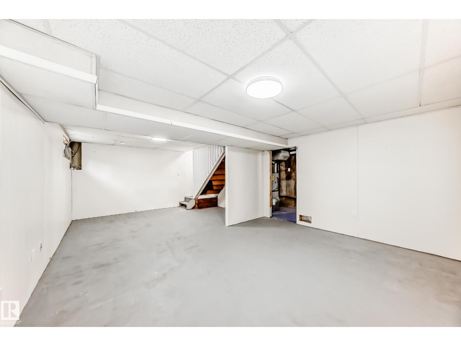 275 Grandin Vg, St. Albert, Alberta T8N 2R6 - Photo 31 - E4469652