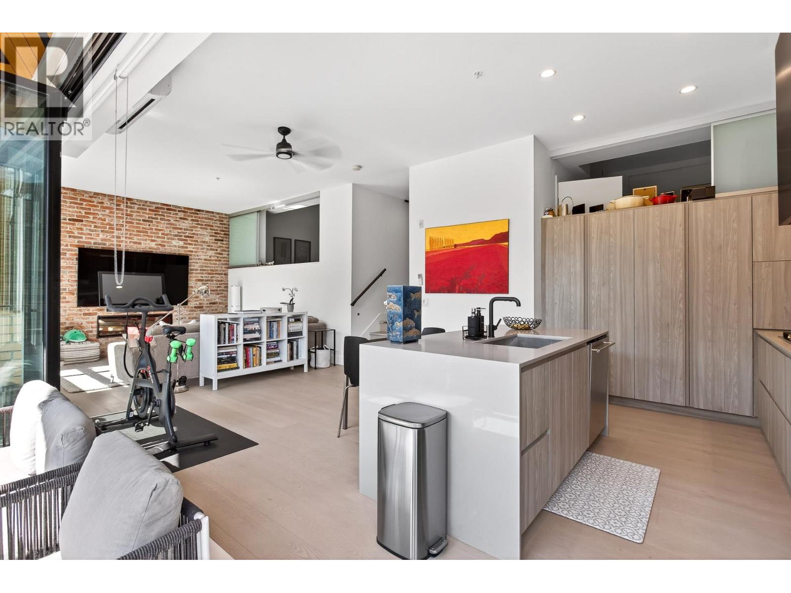 307 300 Salter Street, New Westminster, British Columbia  V3M 0L9 - Photo 18 - R3065736