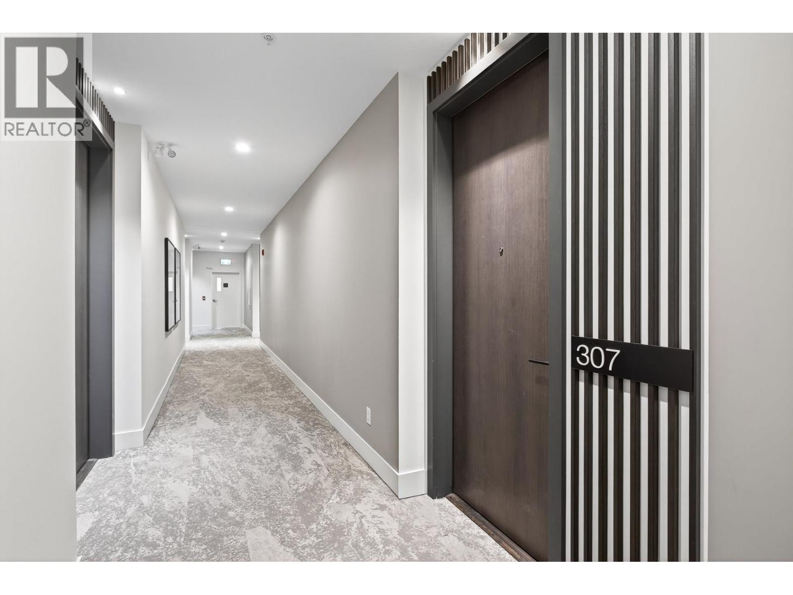 307 300 Salter Street, New Westminster, British Columbia  V3M 0L9 - Photo 4 - R3065736