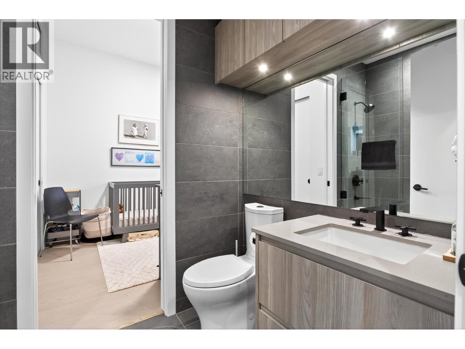 307 300 Salter Street, New Westminster, British Columbia  V3M 0L9 - Photo 31 - R3065736