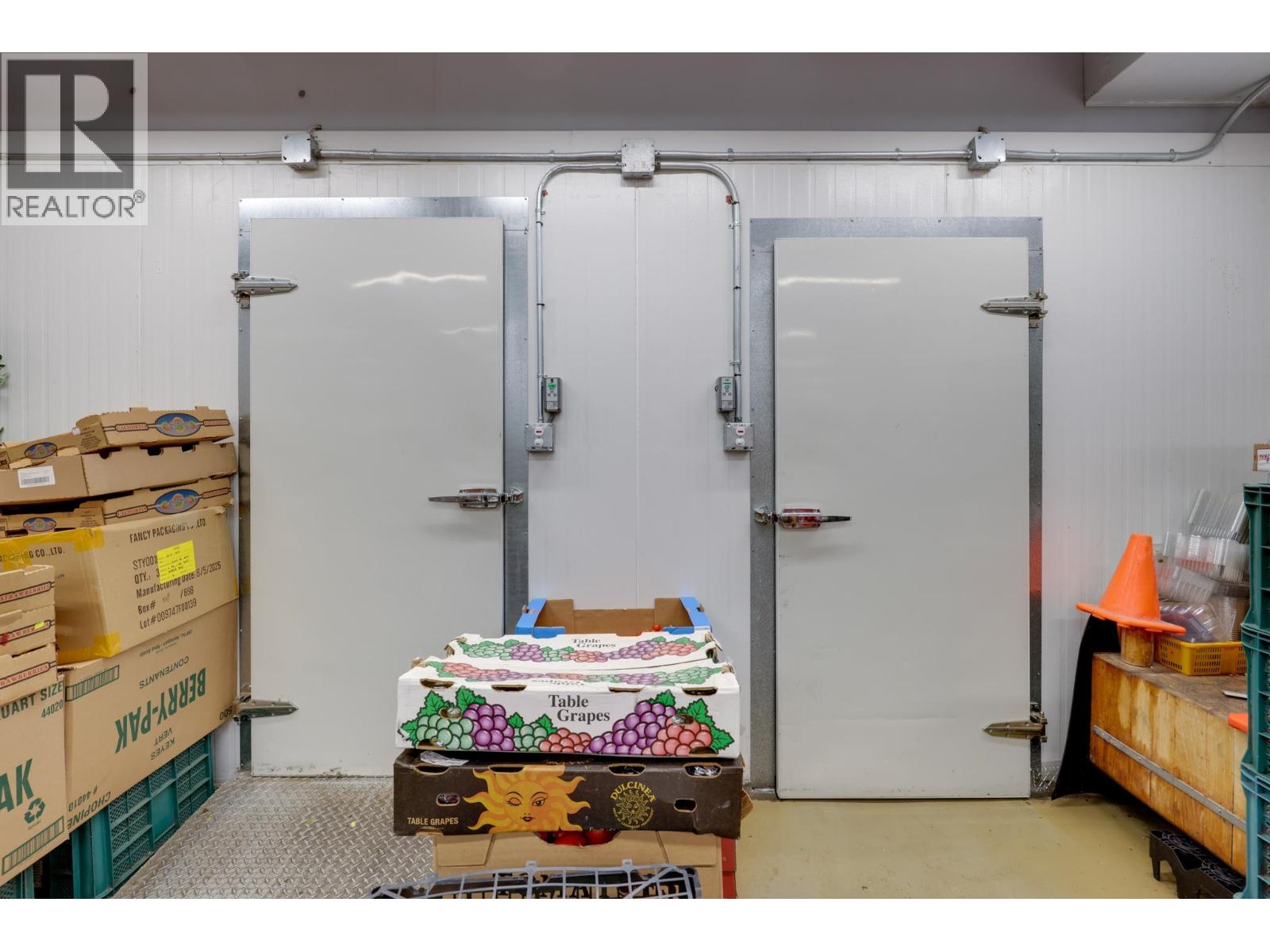 300 Powell Street, Vancouver, British Columbia  V6A 2Z2 - Photo 6 - C8073795