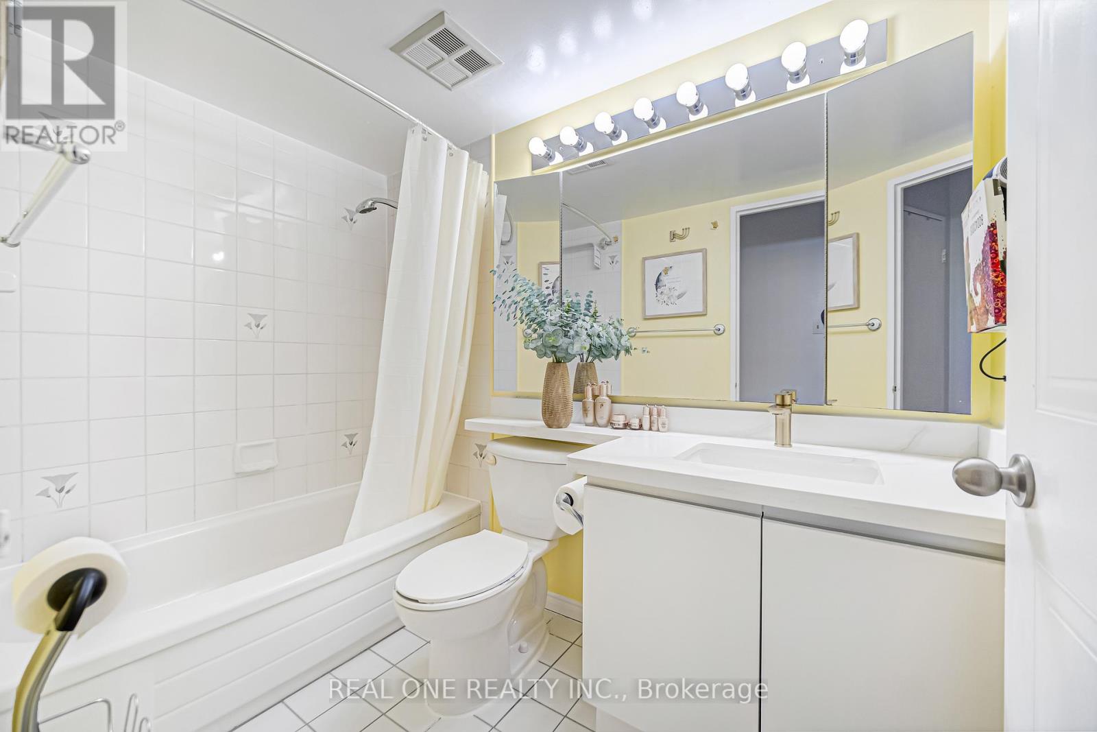 1612 - 410 Mclevin Avenue, Toronto, Ontario  M1B 5J5 - Photo 28 - E12681320