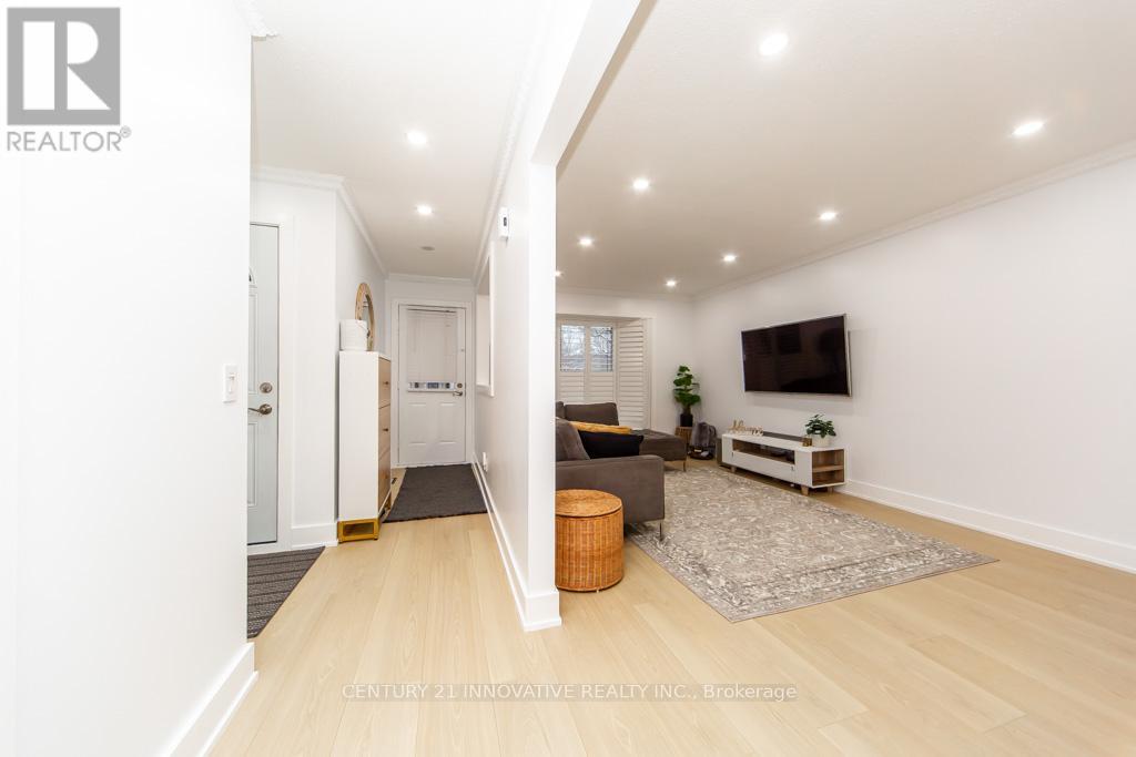 79 Mcknight Drive, Toronto, Ontario  M1B 2Z4 - Photo 5 - E12682278