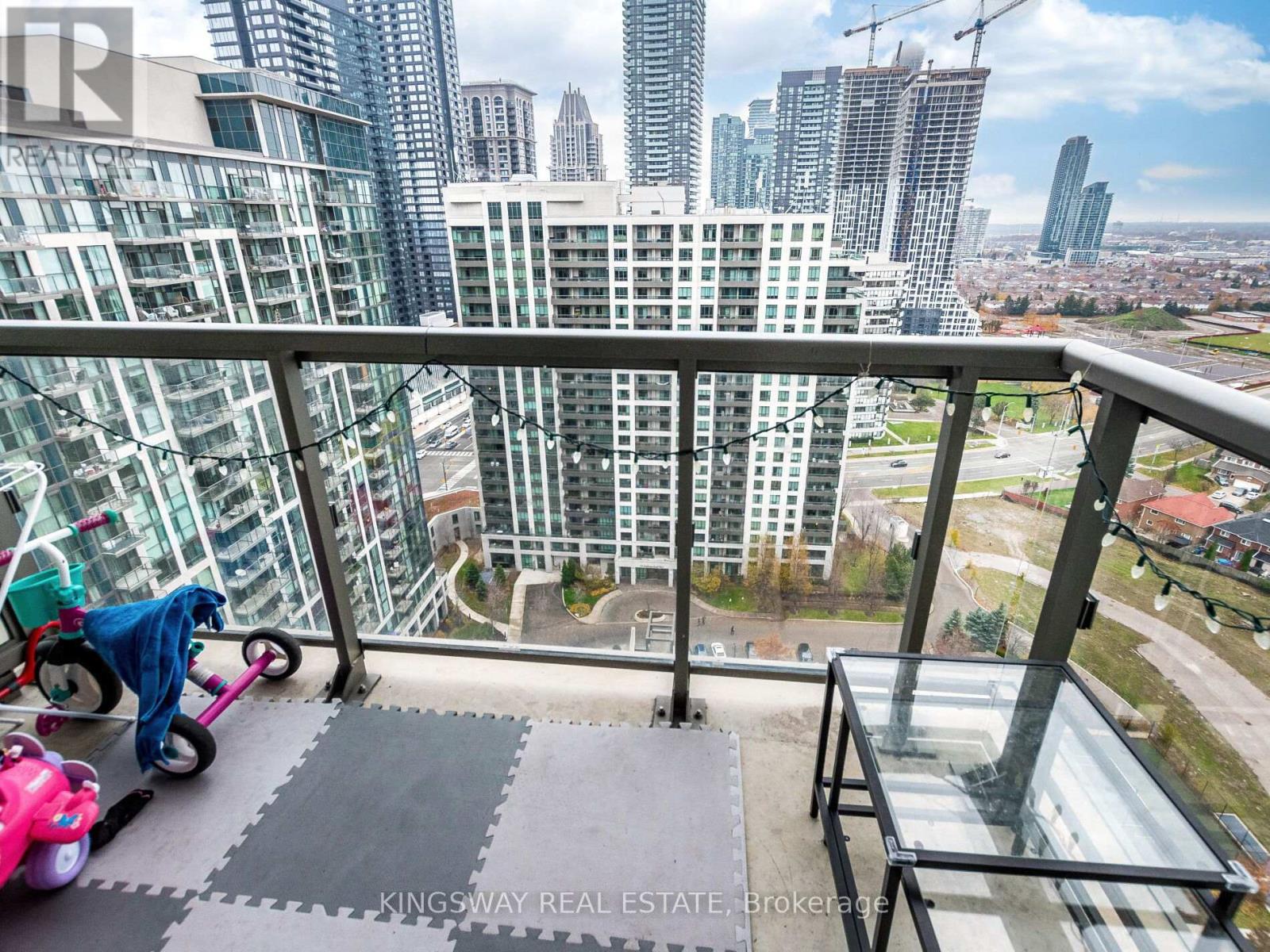 Ph 111 - 349 Rathburn Road, Mississauga, Ontario L5B 0G9 - Photo 25 - W12606624