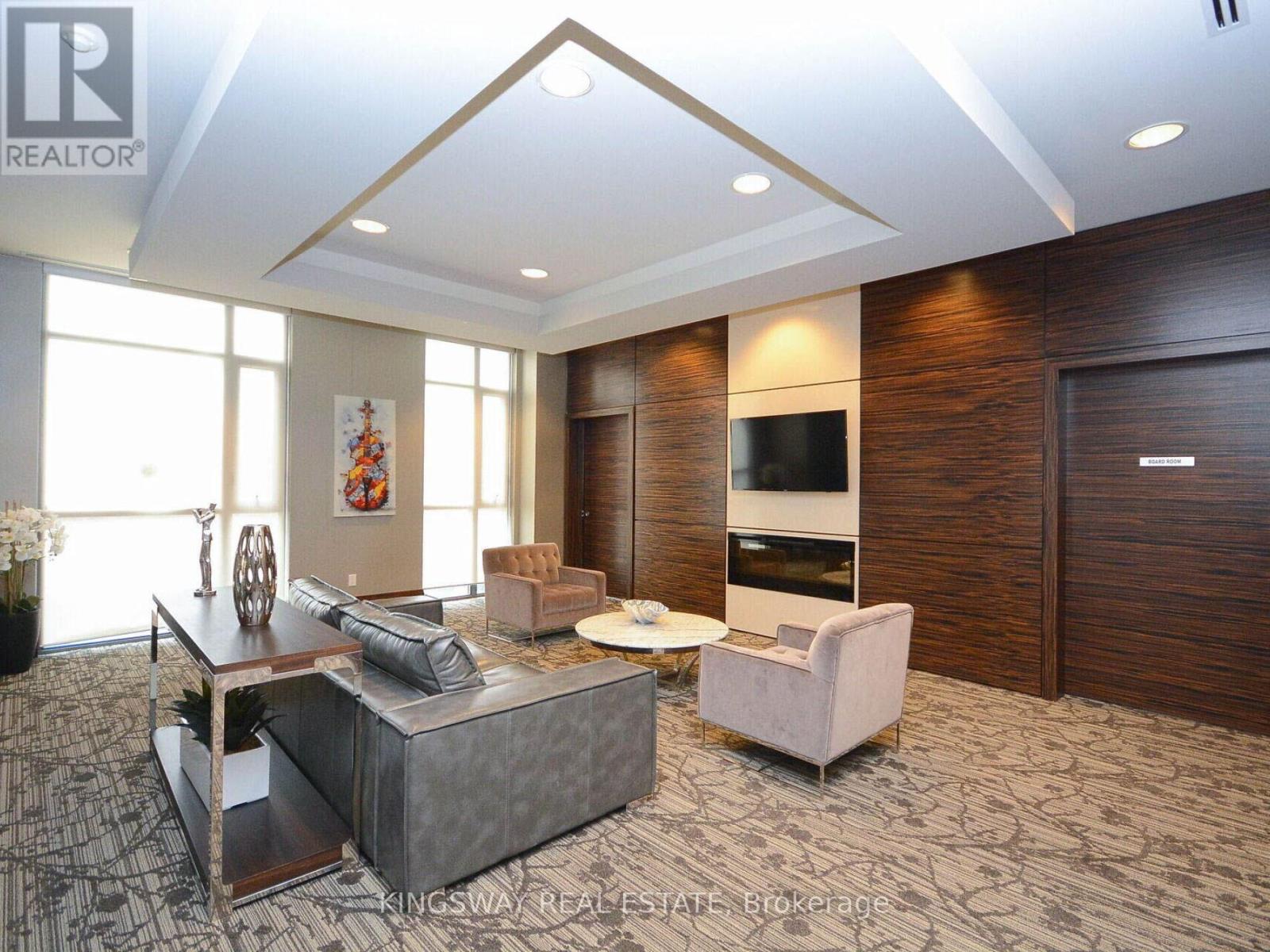 Ph 111 - 349 Rathburn Road, Mississauga, Ontario L5B 0G9 - Photo 42 - W12606624